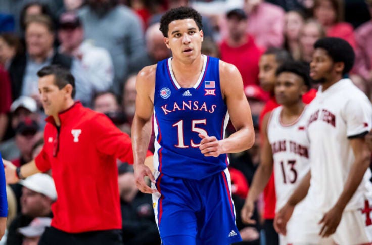 Kansas basketball: If Kevin McCullar returns, he can be a NPOY candidate
