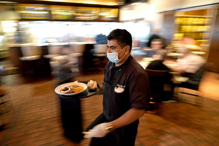 美国餐馆、超市员工时薪超过15美元| 雾谷飞鸿