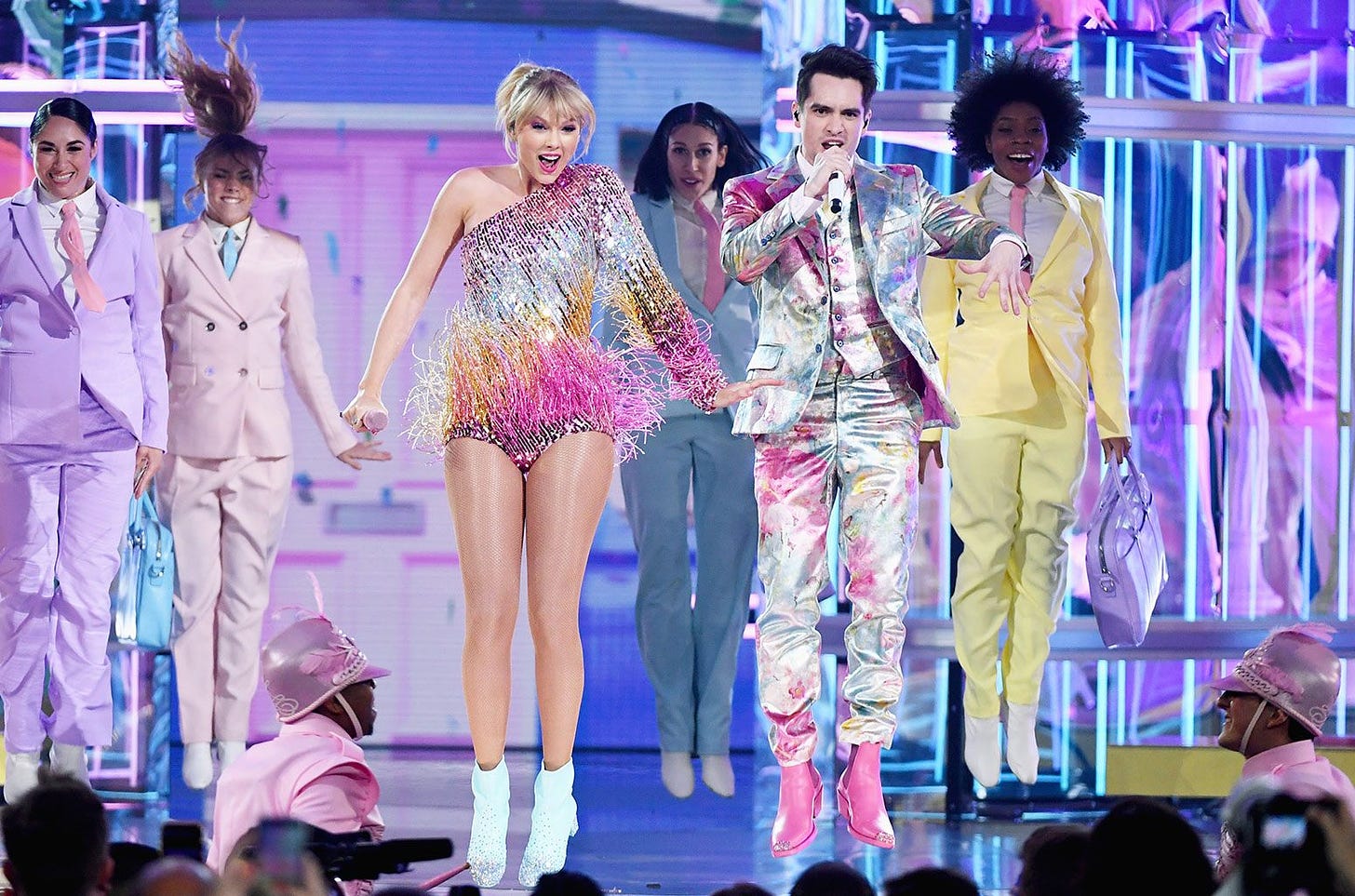 taylor swift with brendon urie me for 2019 billboard music awards