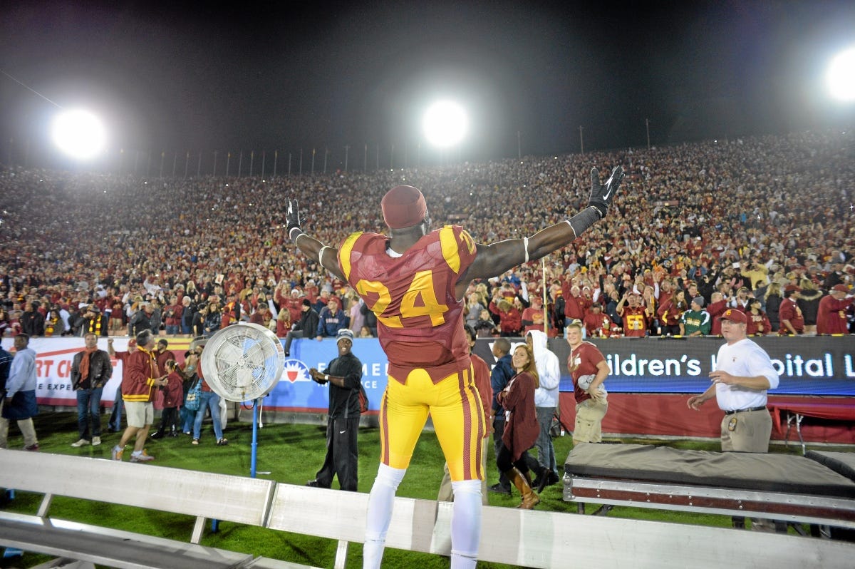 Shadow of Ed Orgeron hangs over USC at Las Vegas Bowl – Daily News