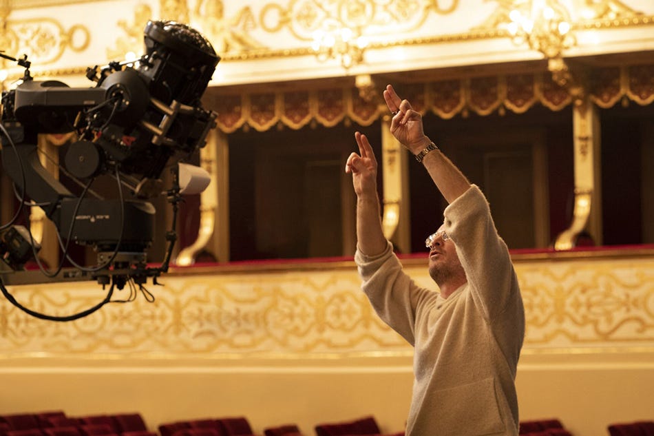 Darren Aronofsky directs a scene from Postcards from the Earth