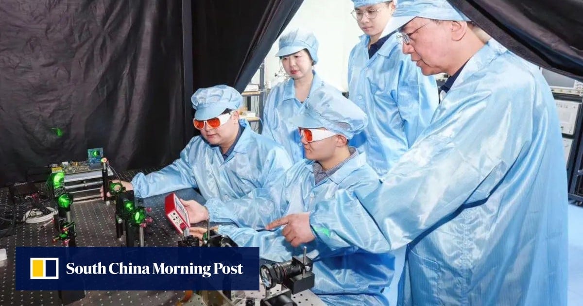 Chinese scientists create world's fastest vision chip for autonomous cars,  defence | South China Morning Post