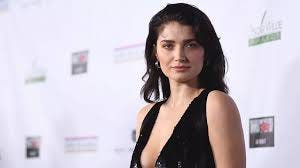 Eve Hewson didn't know she had 'any ...