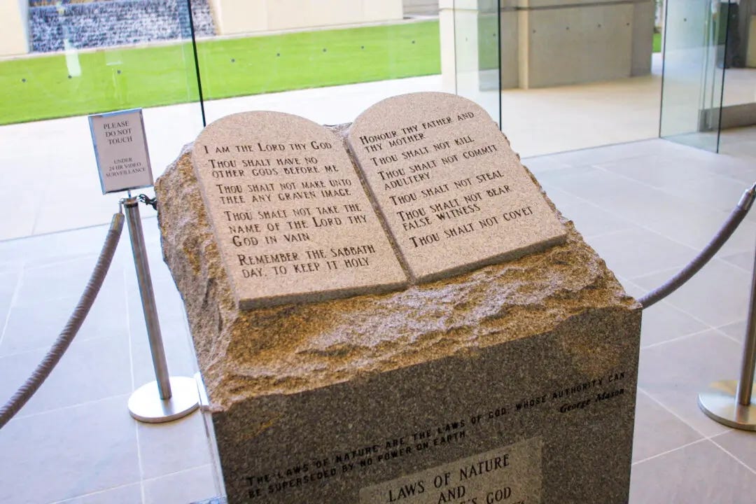 New Louisiana Law Requires Ten Commandments Be Displayed in All Classrooms