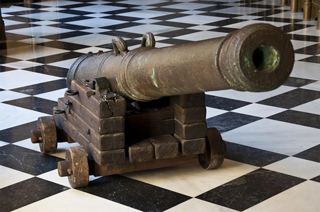 Gun of the Spanish ship "Nuestra Señora de Atocha" at the Archivo General de Indias" in Seville, Spain (Paul Hermans/ CC BY-SA 3.0)