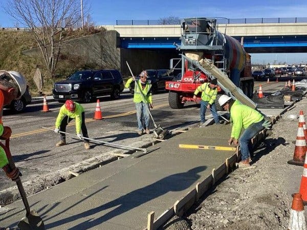 RIDOT provides an update on Pell Bridge Ramps and Aquidneck Avenue construction projcets
