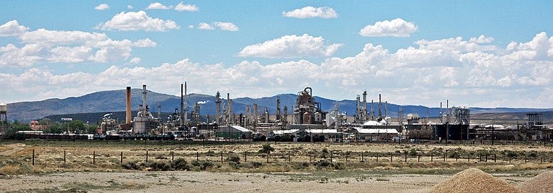 File:Sinclair Refinery (Sinclair, Wyoming, USA) 1 (48916529038).jpg