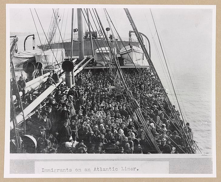 File:Immigrants on an Atlantic Liner LCCN97501073.jpg