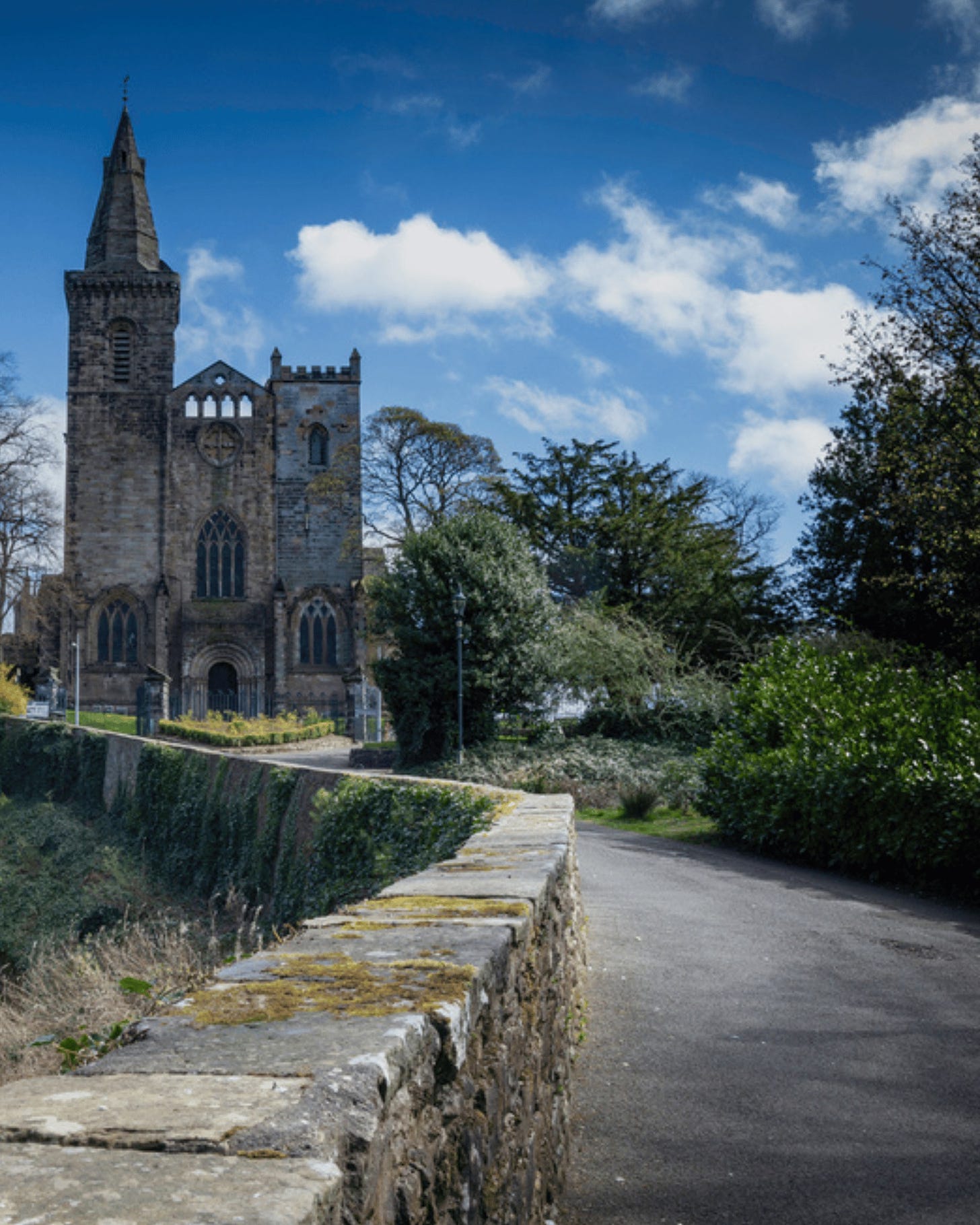 May be an image of York Minster and the Cotswolds