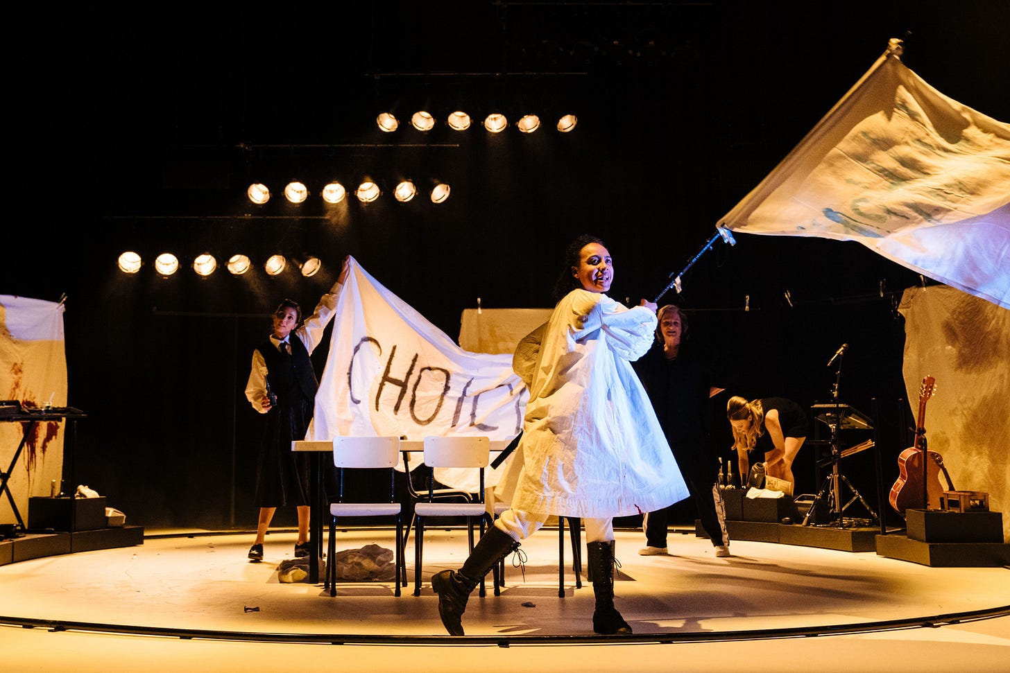 28. Anjli Mohindra, Harmony Rose-Bremner, Deborah Findlay and Romola Garai_The Years_SFP Production_Credit Helen Murray_152.jpg 28. Anjli Mohindra, Harmony Rose-Bremner, Deborah Findlay and Romola Garai_The Years_SFP Production_Credit Helen Murray_152.jpg