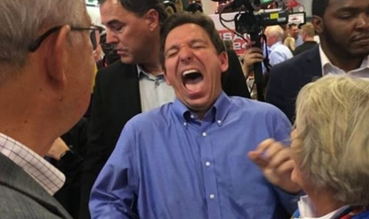 Ron DeSantis told 'when to smile' by advisors after awkward video poses  threat to campaign - Politics - News - Daily Express US