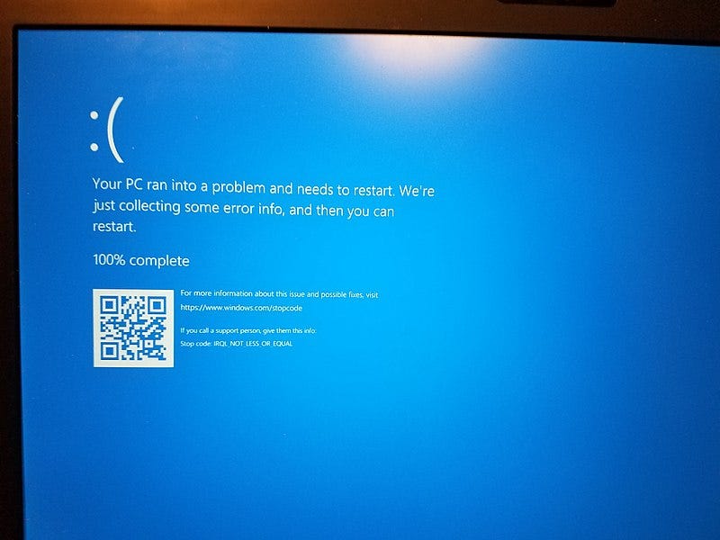 File:Windows 10 Version 1703 Blue Screen of Death.jpg