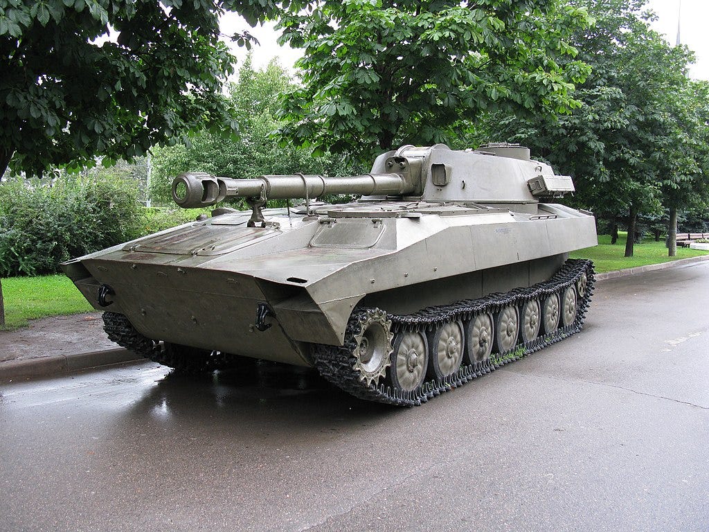 6742 - Moscow - Poklonnaya Hill - Tank.JPG