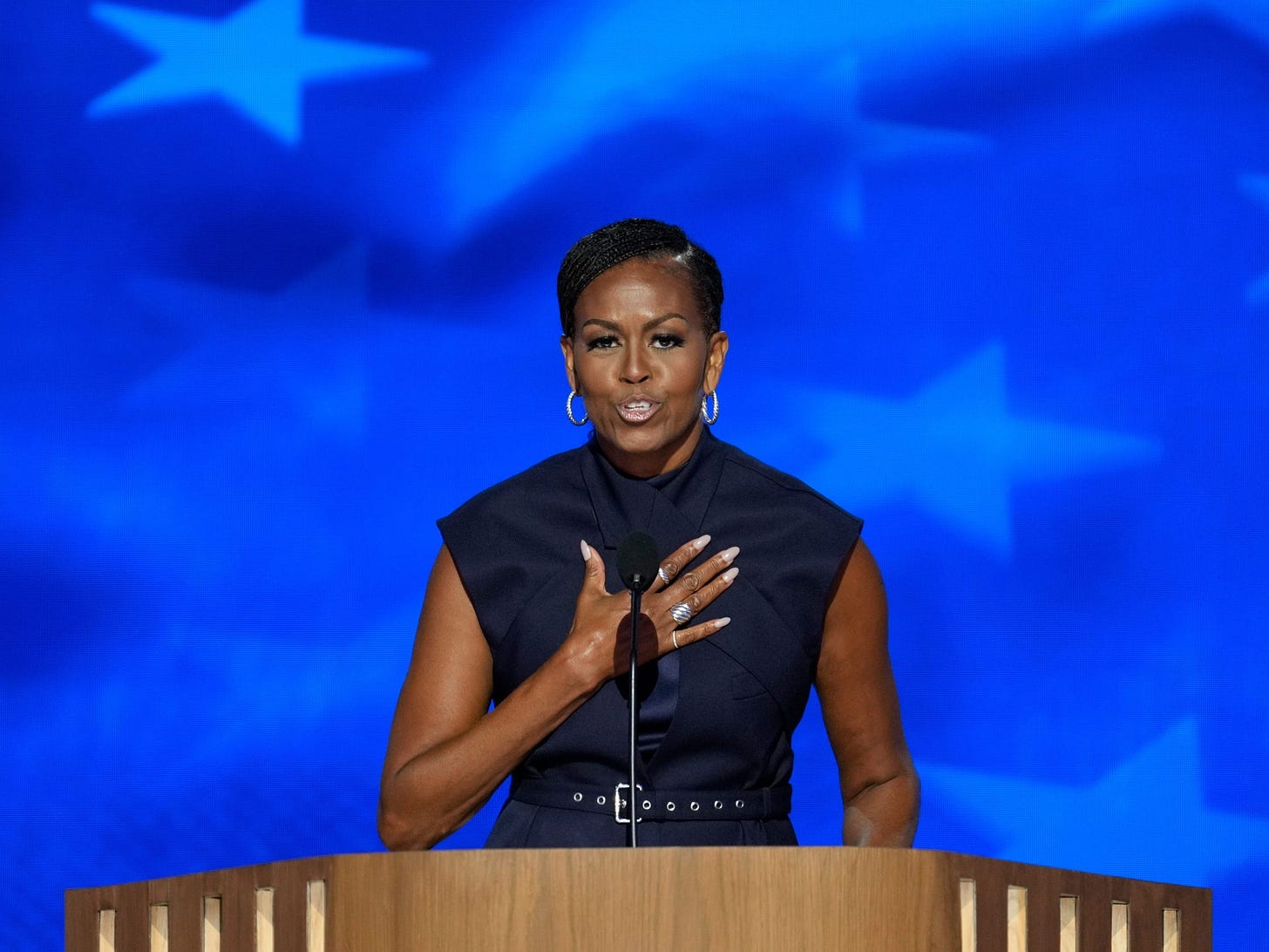 Michelle Obama DNC speech implores Democrats to 'do something': Watch