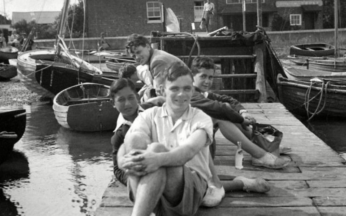 Turing at Bosham in 1939 with two Jewish refugees he helped rescue from Nazi Germany (Photo: Jewish News)