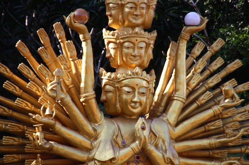 Phatthalung 1000 arms Guanyin | Photo