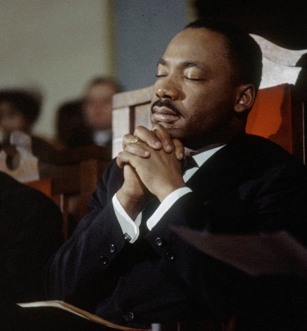 23 Incredible Full-Color Pictures Of Martin Luther King Jr ...