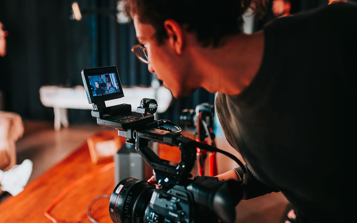 Six Tips to Becoming a Successful Freelance Videographer