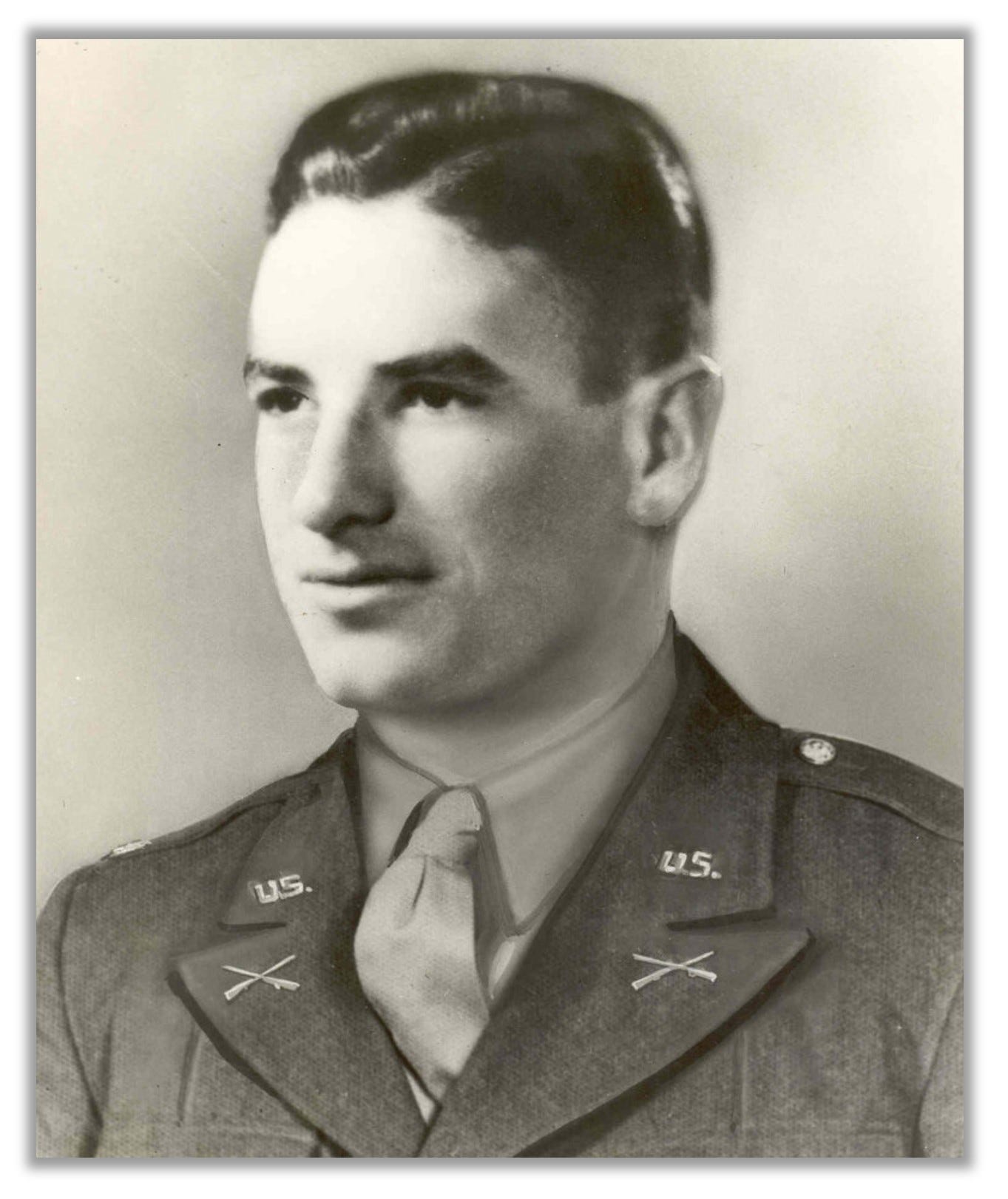 Headshot of Robert Cole, in uniform.