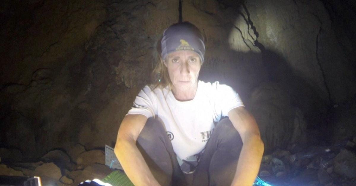 Extreme athlete emerges into daylight after living in a cave for 500 days
