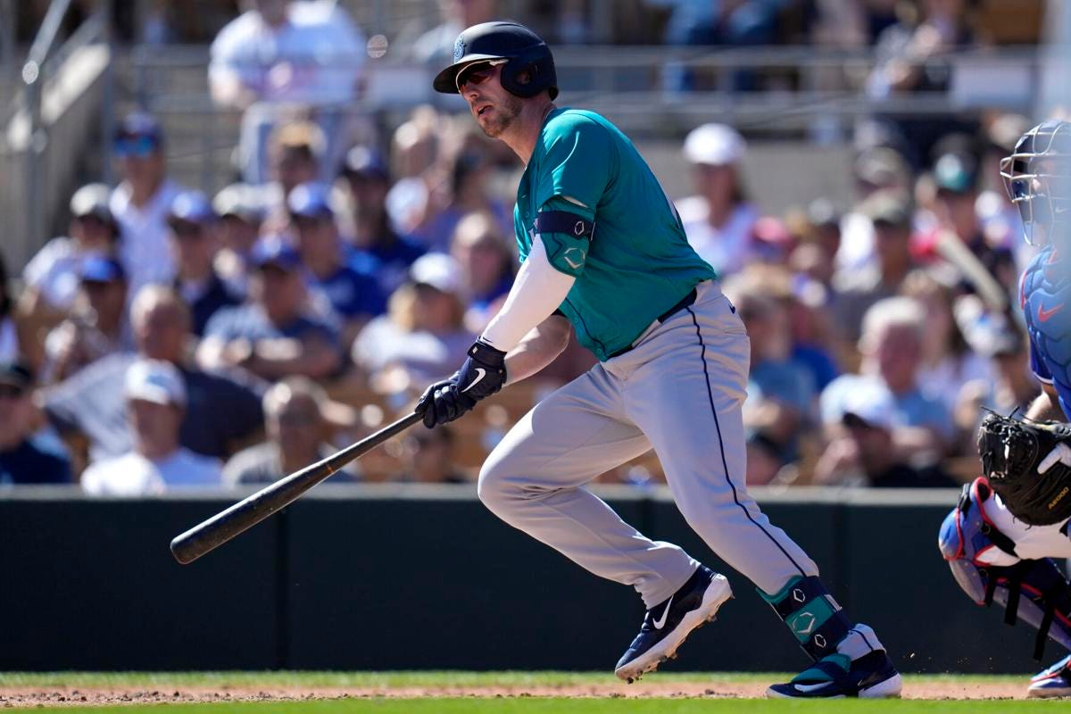 Mariners DH Mitch Garver scratched from lineup before game with Red Sox due  to back spasms | Baseball | kdhnews.com