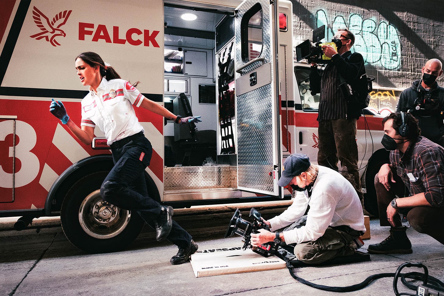 How realistic is Eiza Gonzalez's Ambulance character? | EW.com
