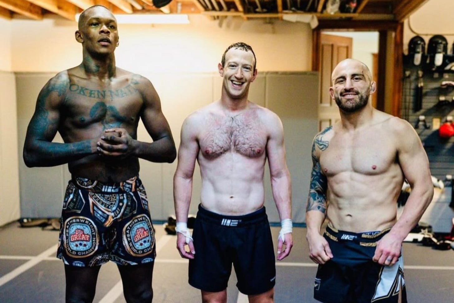 UFC: Mark Zuckerberg looks ripped after training session with two of the  UFC's biggest legends | Marca