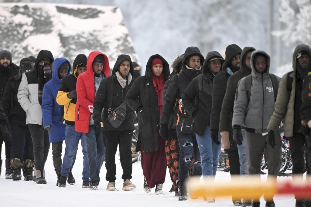 Migrantes en el paso de Salla