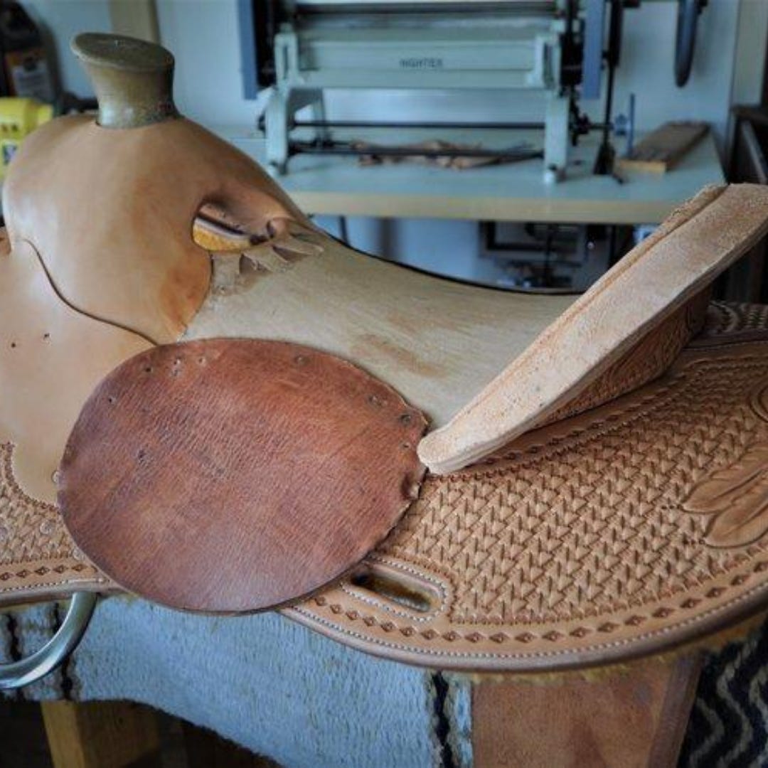 custom western saddle