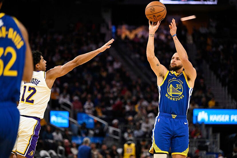 Stephen Curry's incredible animation reveals every three-pointer of his NBA  career | Marca