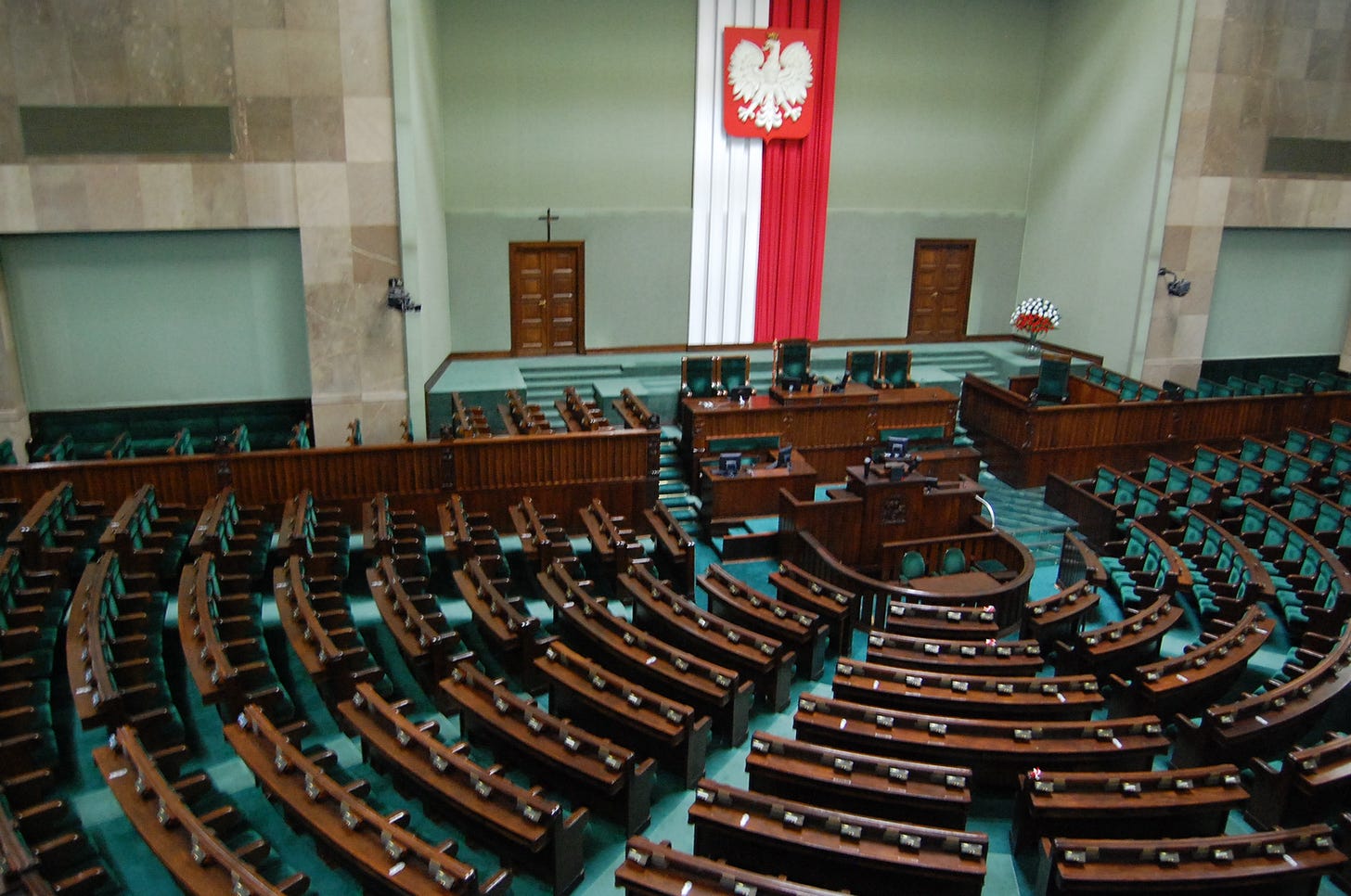 File:Sejm Rzeczypospolitej Polskiej- Warszawa.jpg - Wikimedia Commons