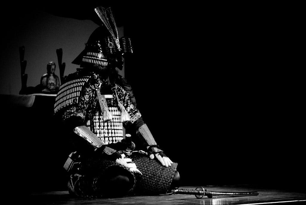 Samurai sitting 2 | Safari @ Jardín Japonés | Agustín Linenberg | Flickr