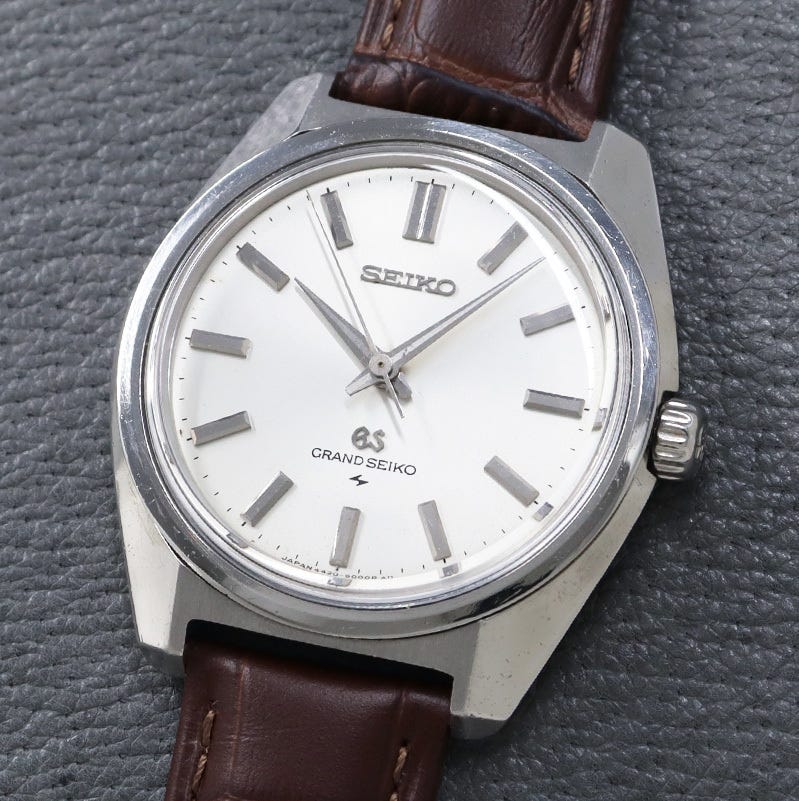 Grand Seiko GRAND SEIKO 44GS 4420-9000 non-date silver dial made in 1968 vintage watch antique watch men