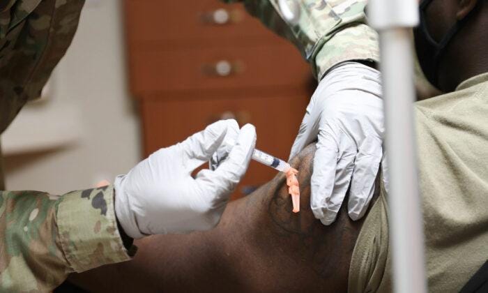 Navy to Expunge Records for SEALs, Sailors Who Refused COVID Vaccines