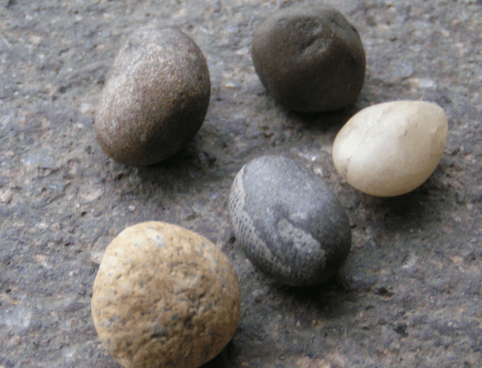 5 stones