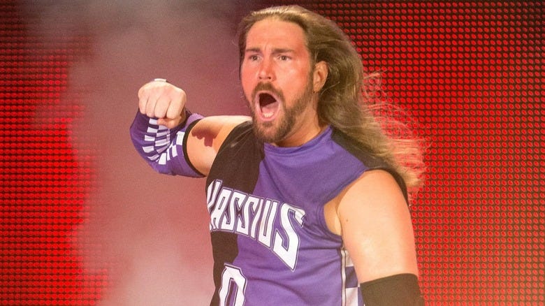 Chris Hero on the way to the ring 