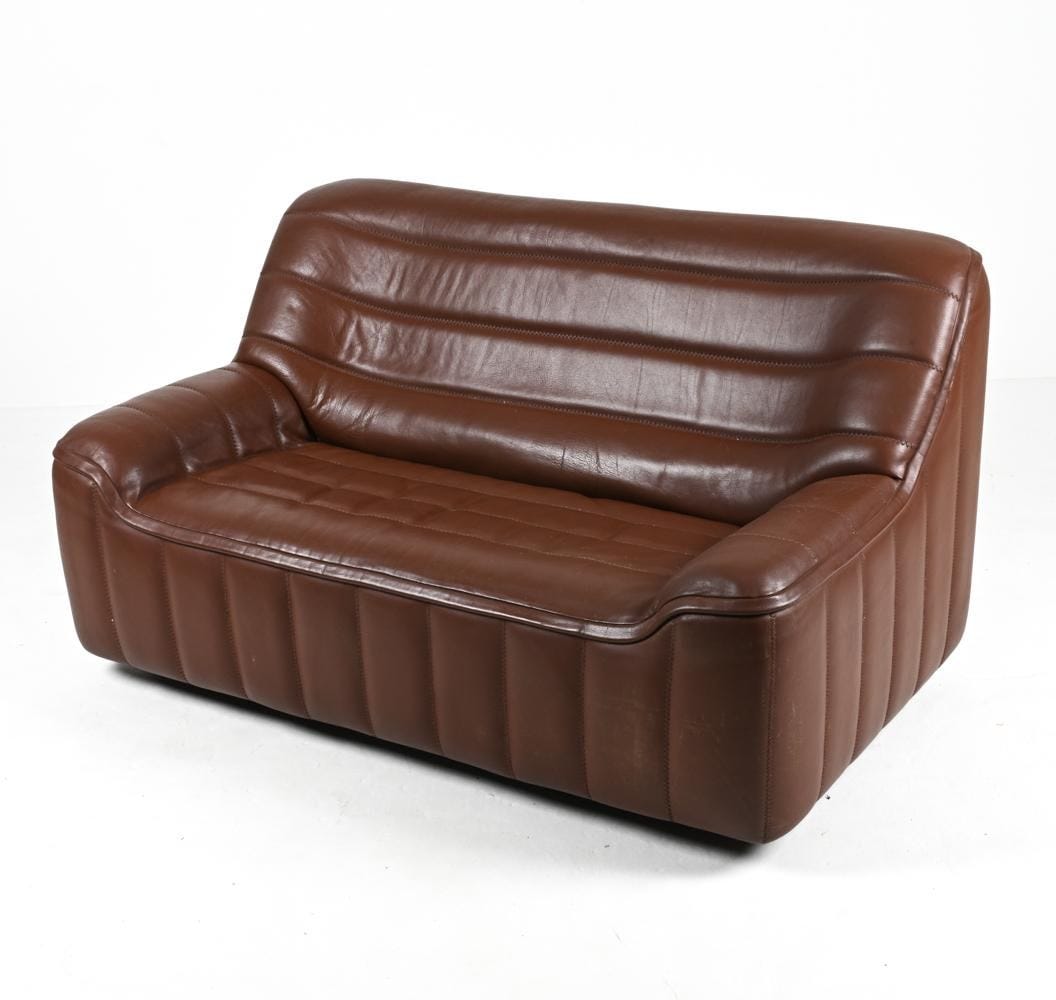 DE SEDE DS-84 TWO-SEAT LEATHER SOFA