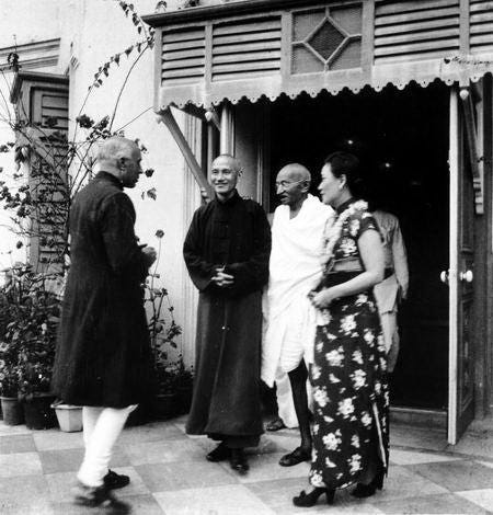 File:Nehru Chiang Gandhi Madame Chiang 10 Feb 1942 India.jpg