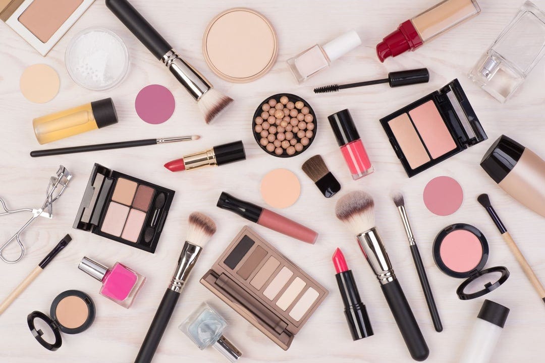 What is the best and worst makeup you ever tried : r/MakeupAddiction