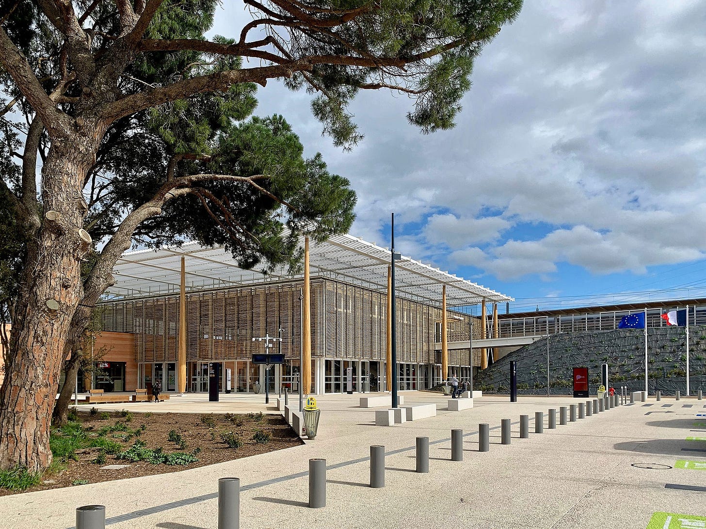 Image illustrative de l’article Gare de Nîmes-Pont-du-Gard