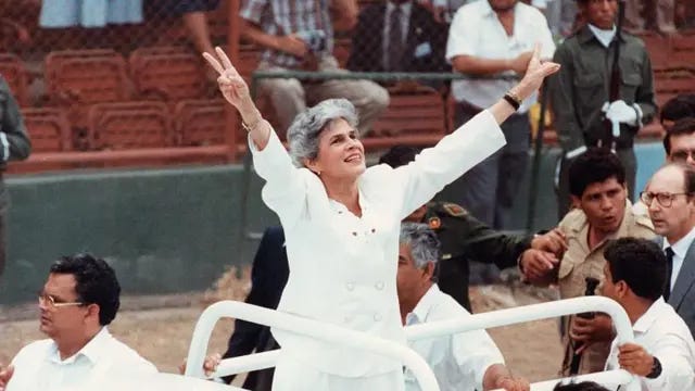 Muere Violeta Chamorro, la mujer que derrotó a Ortega en Nicaragua y la primera presidenta elegida de América - BBC News Mundo Muere Violeta Chamorro, la mujer que derrotó a Ortega en Nicaragua y la primera presidenta elegida de América - BBC News Mundo
