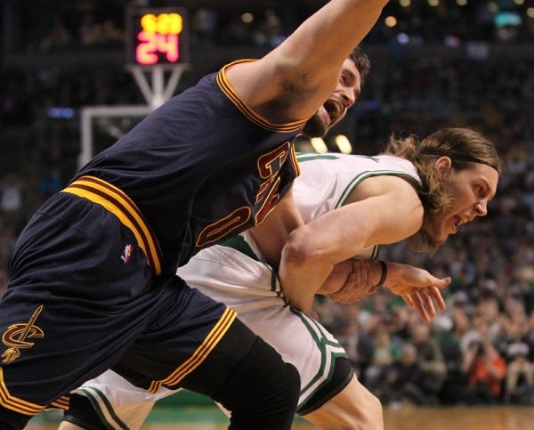 kevin love injured by kelly olynyk nba 2015