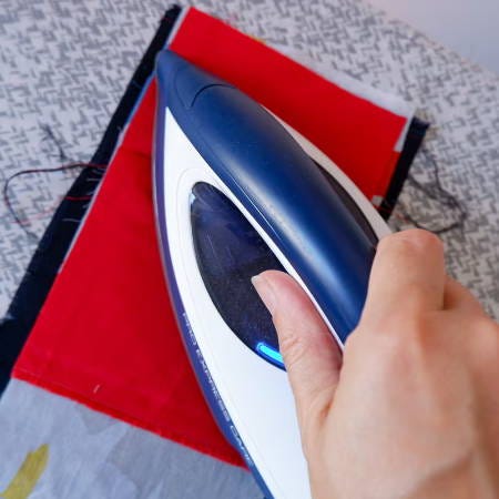 press the fold for the welt pocket