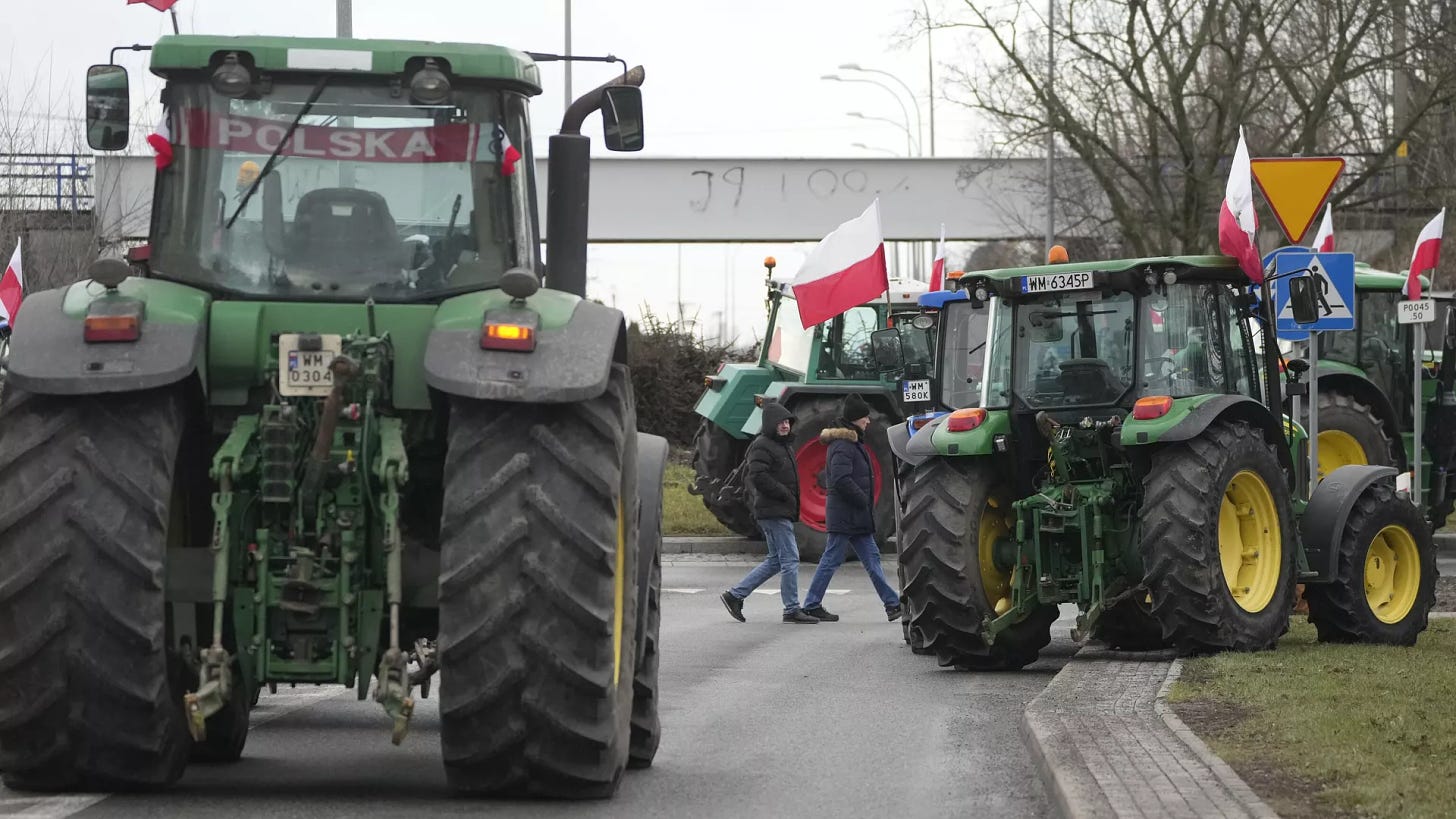 Polish farmers protesting against uncontrolled Ukrainian imports in the city of Minsk Mazowiecki, Poland - Sputnik International, 1920, 23.11.2024