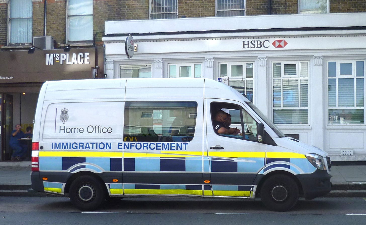 UK Immigration Service - Wikipedia