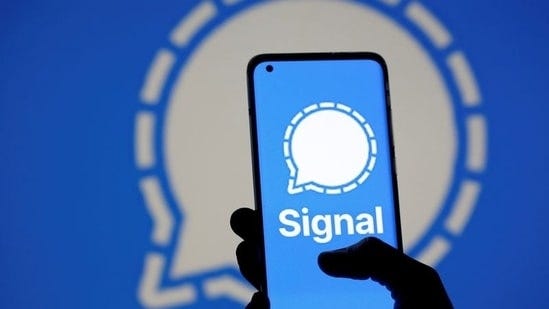 Are you a Signal user? Messaging app will soon end this feature for Android  - Hindustan Times