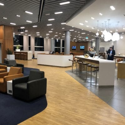 Lufthansa Business Senator Lounge London Heathrow Terminal 2 3