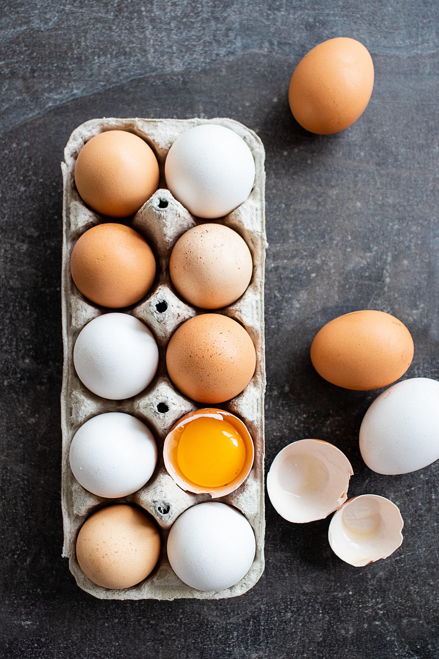 A box of ten organic raw eggs 