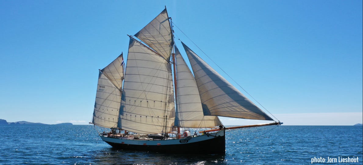 https://www.windseeker.org/wp-content/uploads/2014/09/Tecla-traditional-sail-training-ship-Windseeker.jpg