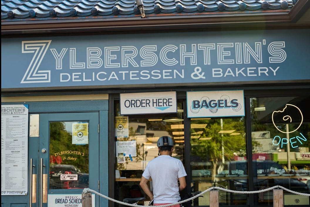 The front of Zylberschtein's 